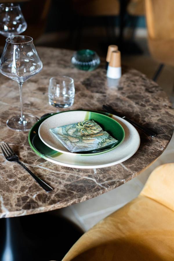 Le Victoria Boutique Hotel 상폴투아 샤토 외부 사진