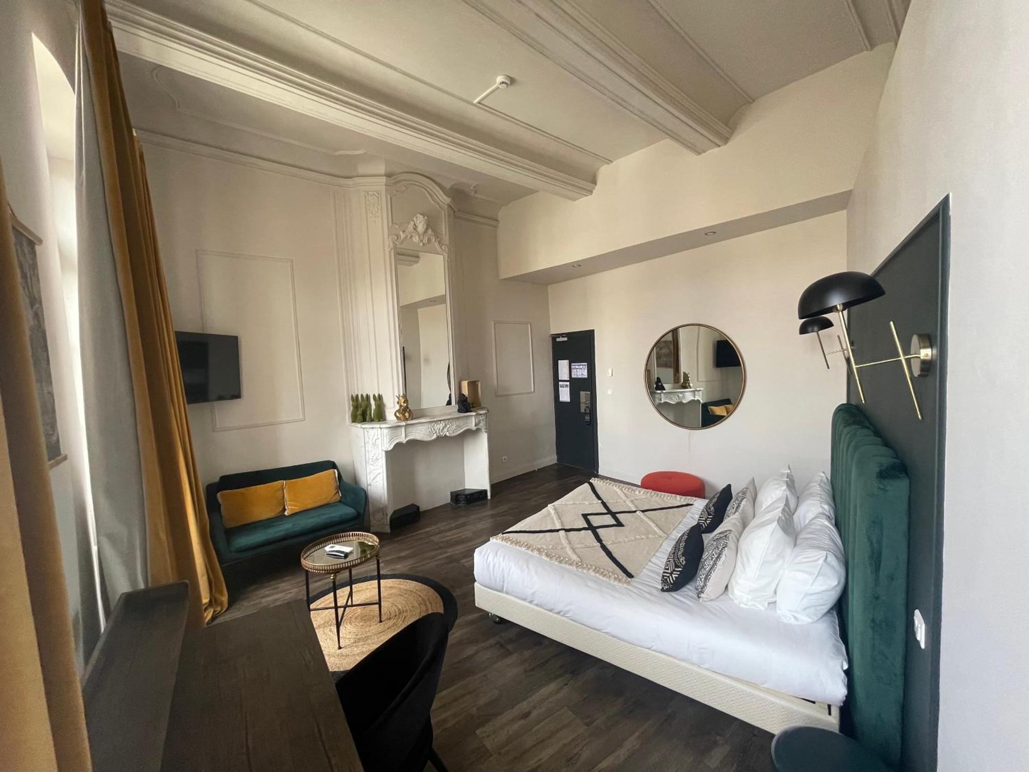 Le Victoria Boutique Hotel 상폴투아 샤토 외부 사진
