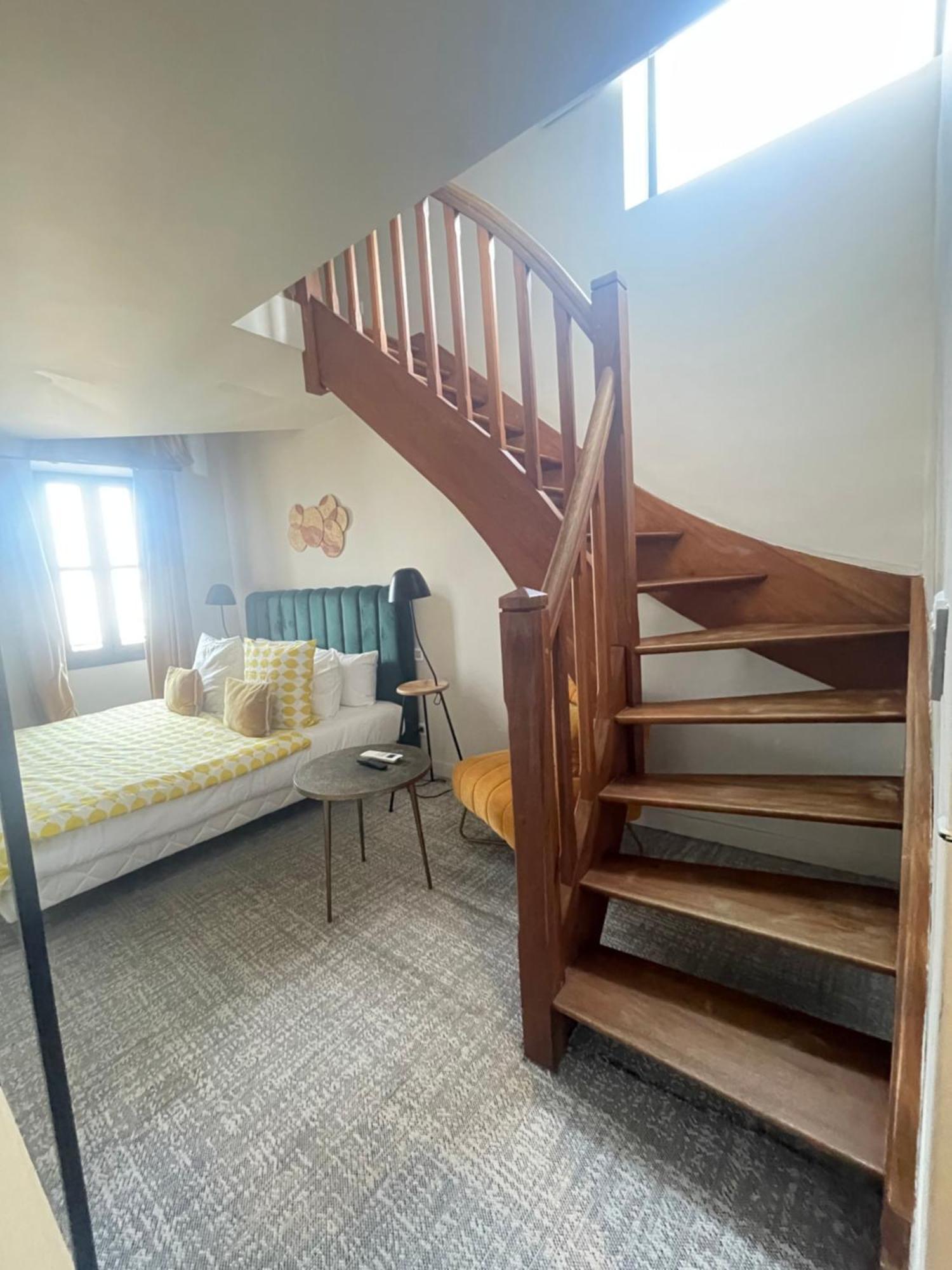 Le Victoria Boutique Hotel 상폴투아 샤토 외부 사진