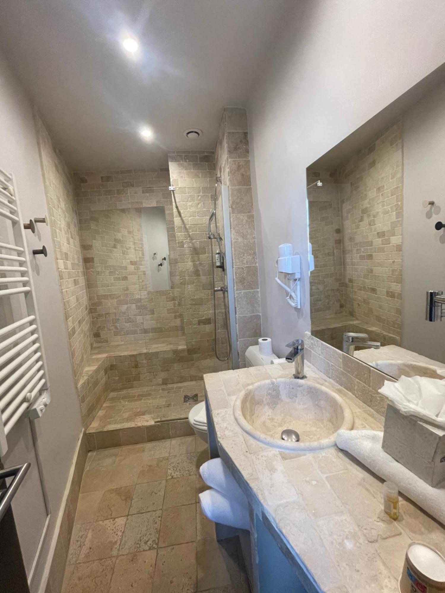 Le Victoria Boutique Hotel 상폴투아 샤토 외부 사진